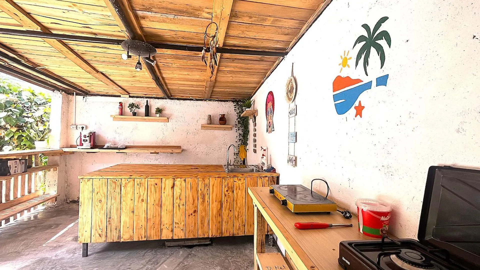 Old Beach Vlora Hostel